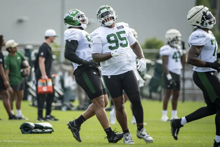 Breece Hall Jets injury update