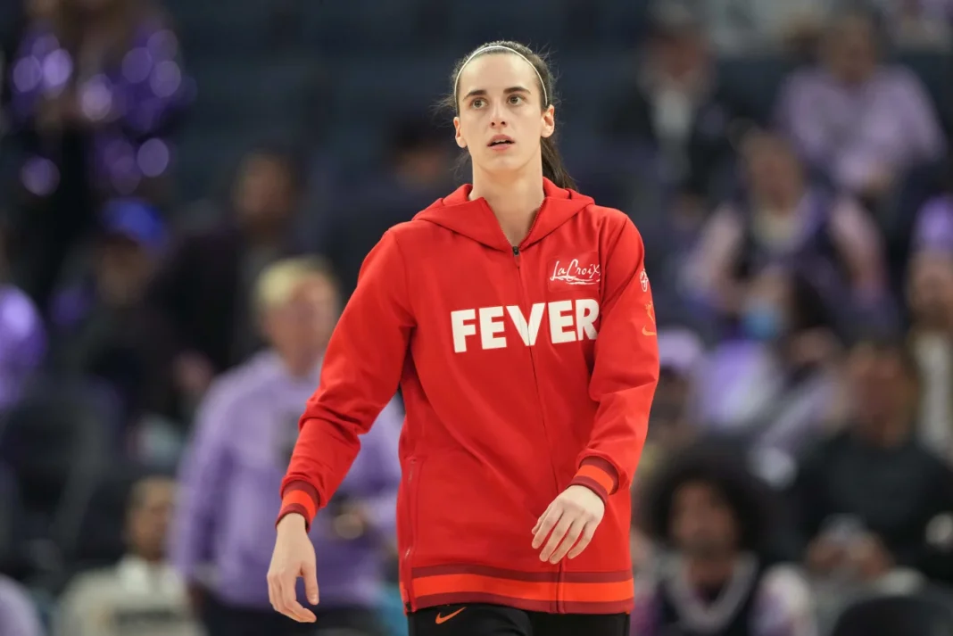 Caitlin Clark supports Kelsey Mitchell MVP