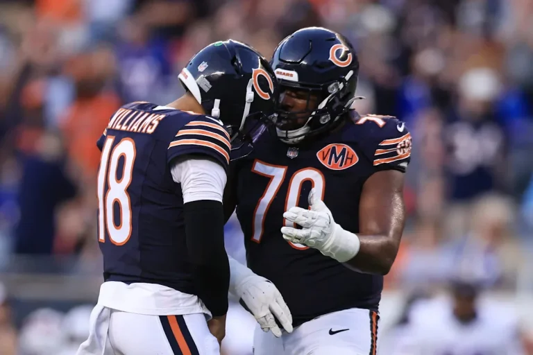 Caleb Williams Bears starters Chiefs