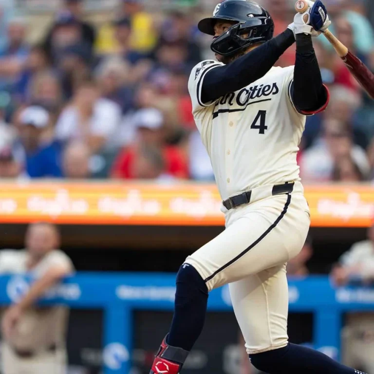 Carlos Correa Astros home run
