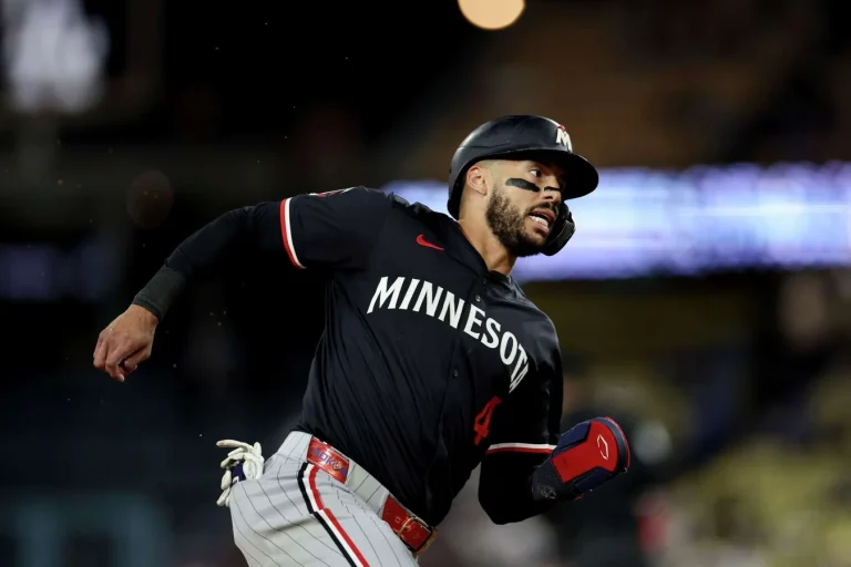 Carlos Correa Twins trade