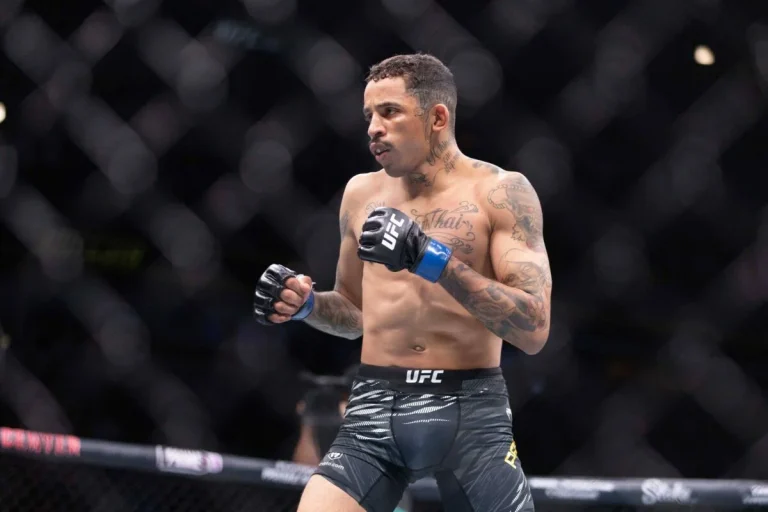 Carlos Prates UFC 319 victory celebration