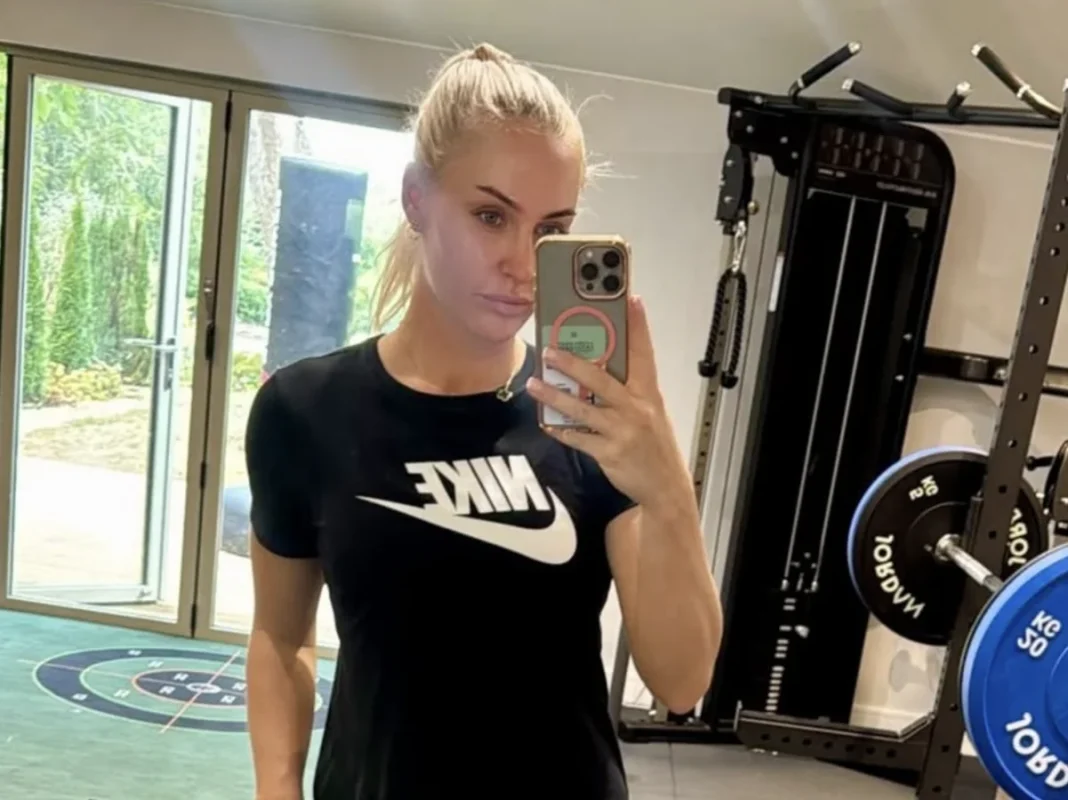 Charley Hull car park injury update