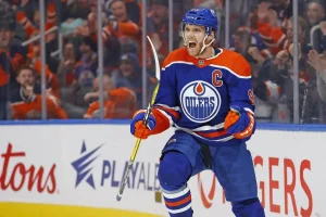 Connor McDavid’s New Oilers Contract Expected to Be Lower Than Many Anticipate, Insider Reveals