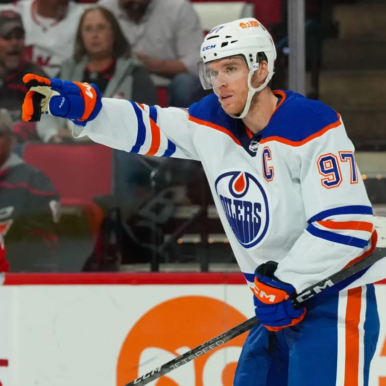 Connor McDavid contract extension news
