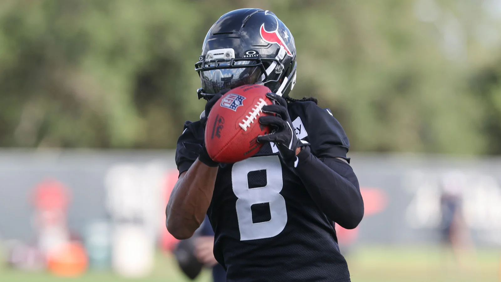 image-of-dallas-goedert-23-08-2025 Dallas Goedert