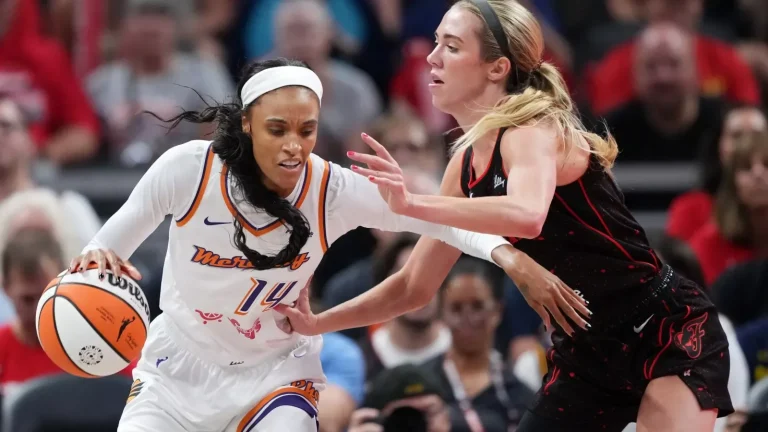 DeWanna Bonner booing controversy