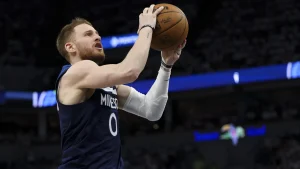 Donte DiVincenzo Defends Tom Thibodeau: “He’s the F*ing Best”