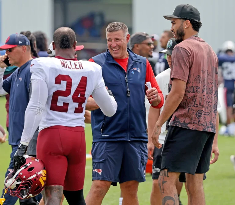 Drake Maye praises Mike Vrabel intensity