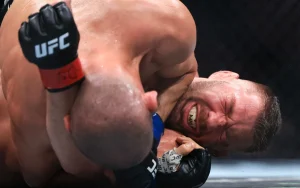 Former UFC Champ Exposes Dricus du Plessis’ Shocking Technical Flaws