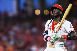 Elly De La Cruz Relationship News: Girlfriend Raye Webb’s Stylish Tribute to Billie Eilish Sparks Buzz