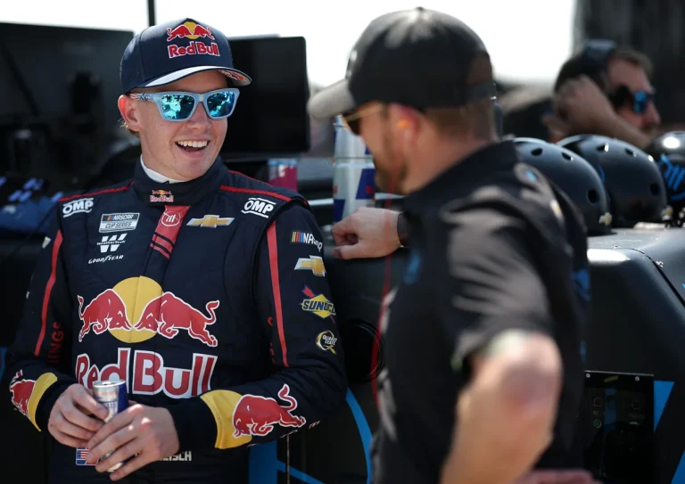 Felipe Drugovich Emerges as Top Contender for Cadillac’s 2026 F1 Seat in High-Stakes Race Felipe Drugovich Emerges as Top Contender for Cadillac’s 2026 F1 Seat in High-Stakes Race