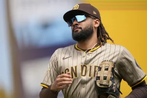 Fernando Tatis Jr. Keeps Calm Ahead of High-Stakes Dodgers Showdown