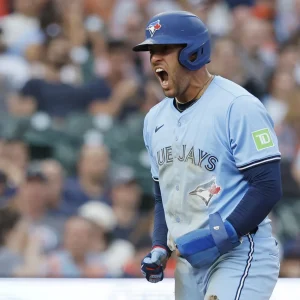 George Springer’s Resilience Drives Blue Jays’ Fight to Keep AL East Lead Amid Injury Challenges