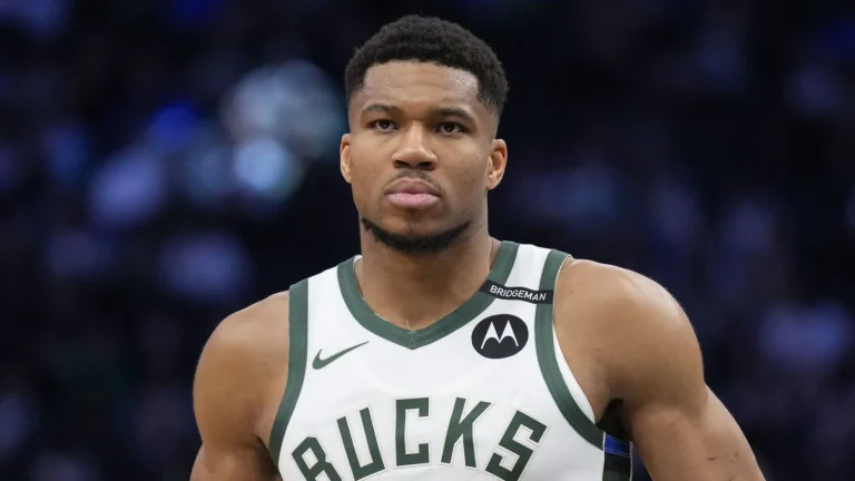 Giannis Antetokounmpo Bucks Future