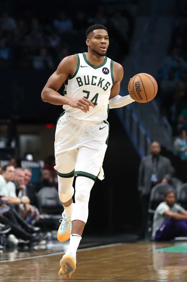 Giannis Antetokounmpo Bucks Rockets Trade