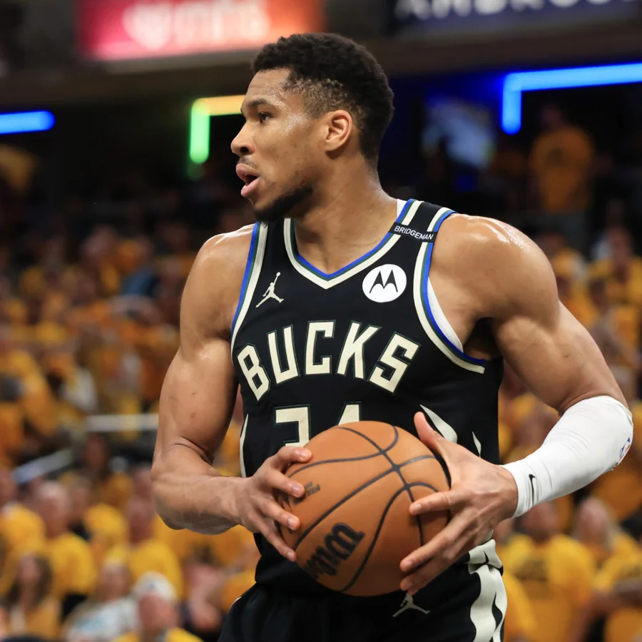 Giannis Antetokounmpo pivotal NBA season Giannis Antetokounmpo pivotal NBA season