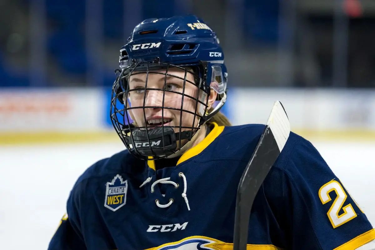 Grace Elliott Standout Season U Sports Hockey Grace Elliott Standout Season U Sports Hockey