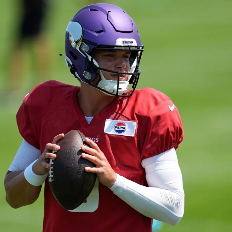 J.J. McCarthy Vikings camp