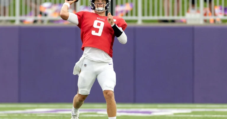 J.J. McCarthy Vikings preseason status