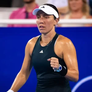 Jessica Pegula Cincinnati Open Suspension: Matches Halted Amid Severe Weather and Power Outage Chaos