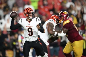 Joe Burrow Leads Cincinnati Bengals Into High-Stakes Playoffs With Fierce Determination and Star Power