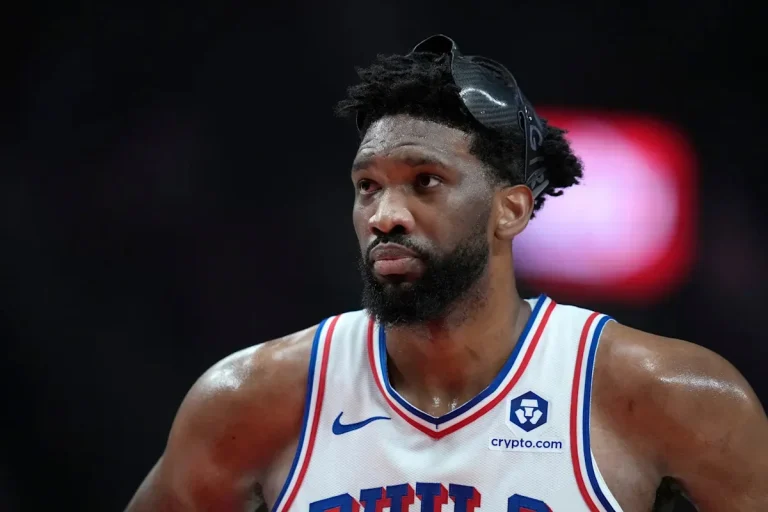 Joel Embiid Sixers Knicks Showdown