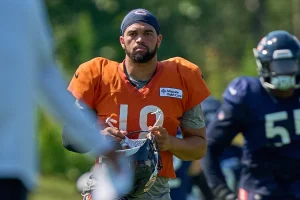 Simone Biles Heads to Australia with Sister as Jonathan Owens Stays Focused on NFL Preseason Success