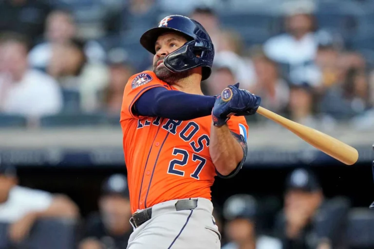 Jose Altuve Astros home run