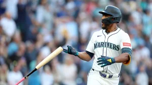 Josh Naylor Exits Mariners Game Early After Showing Discomfort on Swings, Team Yet to Announce Status