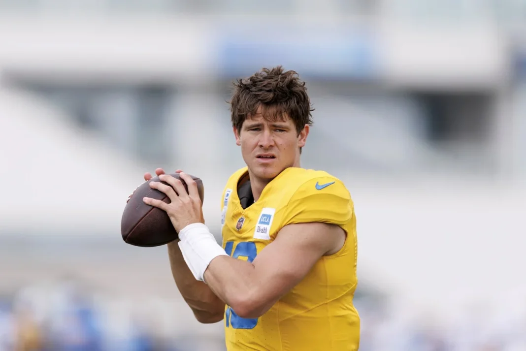 Justin Herbert rookie touchdown connection