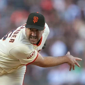Justin Verlander Joins Elite Club with 3,500 Strikeouts, Cementing MLB Legend Status