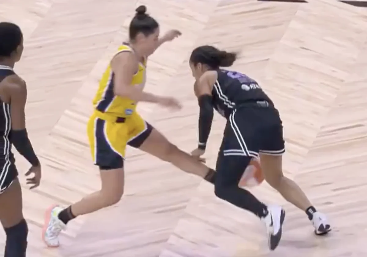 image-of-kelsey-plum-10-08-2025 Kelsey Plum