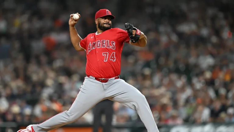 Kenley Jansen MLB postseason contender