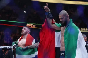 Ex-UFC Referee Slams Khamzat Chimaev’s Crucifix Game Flaw: “Are You Hurting Him?”