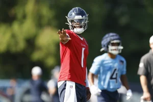 Kirk Cousins Impresses Falcons with Strong Offseason Camp Amid Injury Comeback and Veteran Savvy