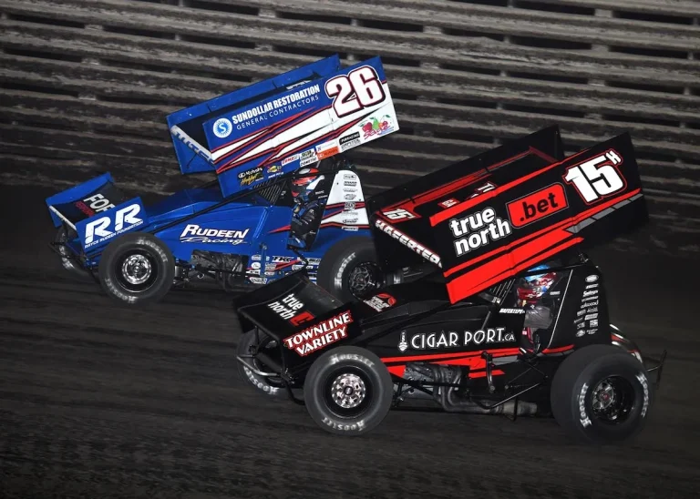 Kyle Larson Knoxville Nationals race