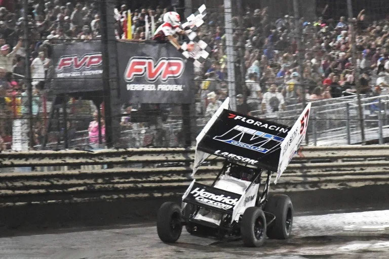 Kyle Larson Knoxville Nationals victory