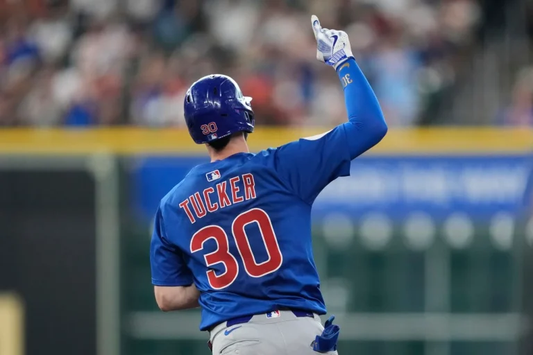 Kyle Tucker Cubs contract extension