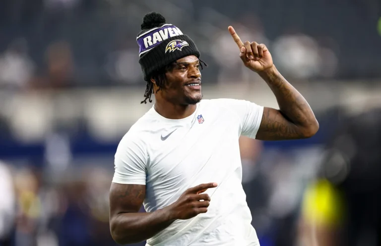 Lamar Jackson injury update