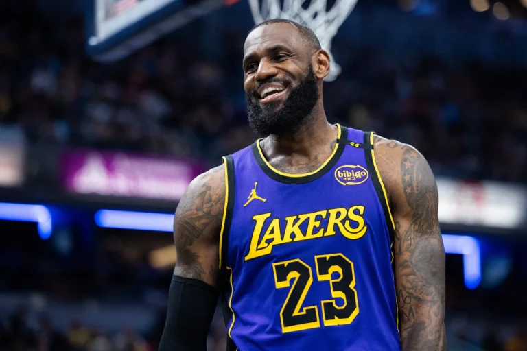 LeBron James Knicks trade speculation