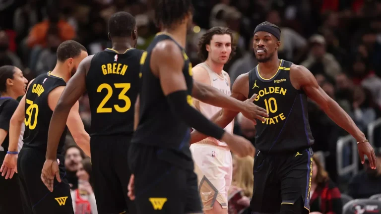 LeBron James Warriors trade rumors