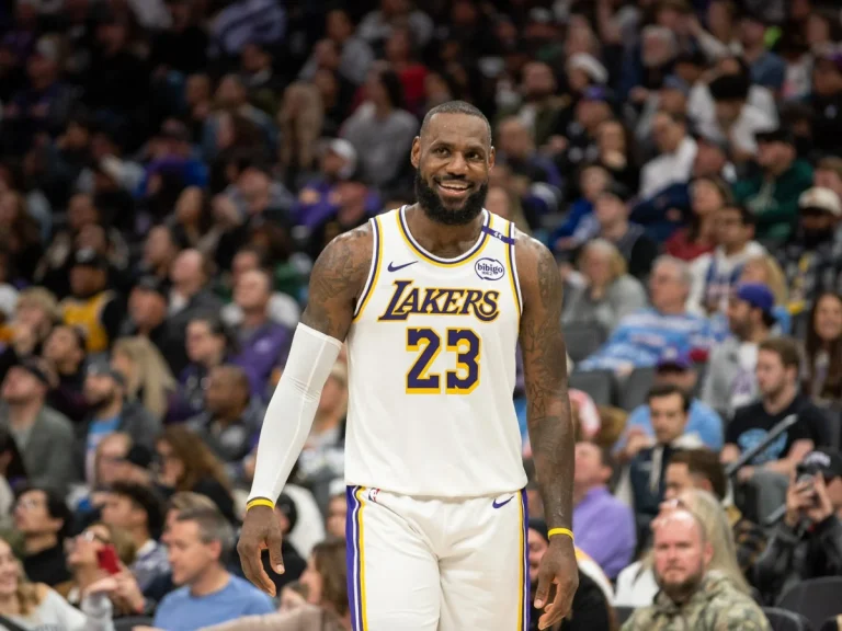 LeBron James Future in Doubt: Could The King Leave Lakers and NBA for Big3 League Next? LeBron James Future in Doubt: Could The King Leave Lakers and NBA for Big3 League Next?