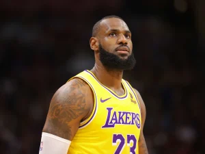 LeBron James Retirement Rumors Heat Up as NBA Ticket Prices Soar Ahead of 2026 Knicks Game