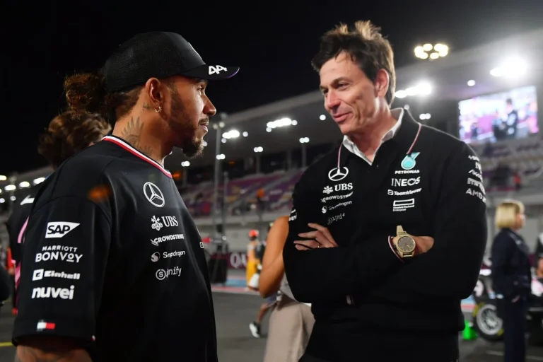 Lewis Hamilton Mercedes contract negotiations