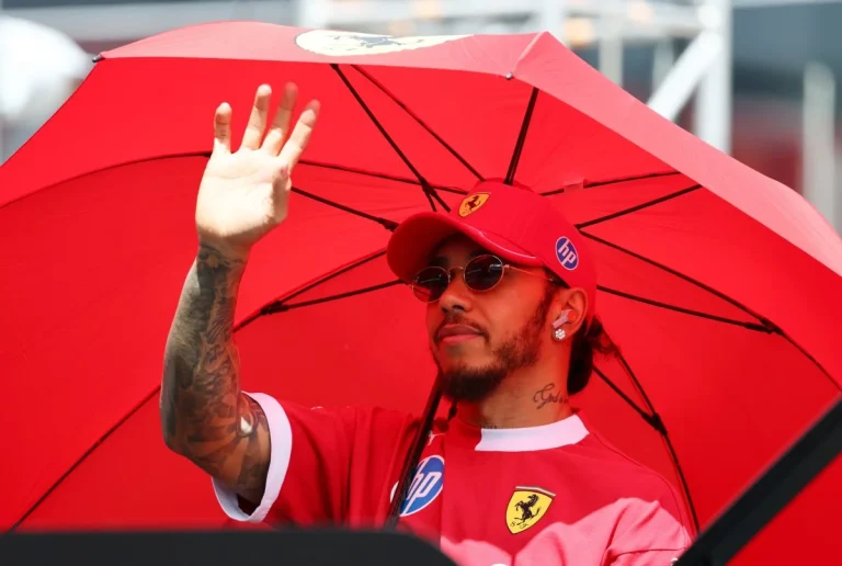 Lewis Hamilton influence Ferrari contract