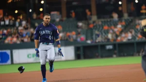 Mariners’ Logan Gilbert Faces Phillies’ Ranger Suarez in Crucial Pitching Showdown to End Struggles