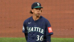 Logan Gilbert’s Struggles Fuel Philadelphia Phillies’ Historic Offensive Explosion in 12-7 Loss