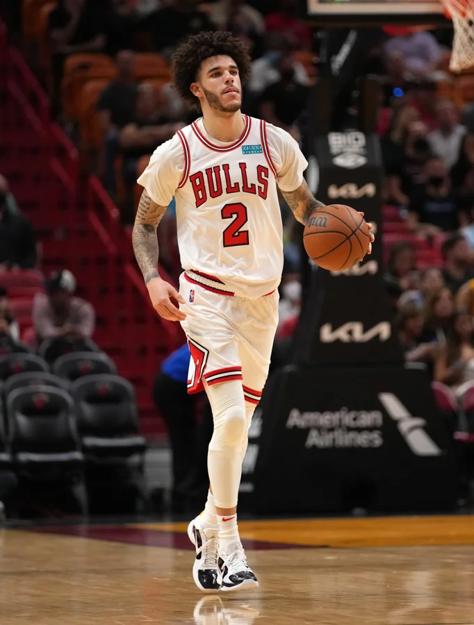 Lonzo Ball one-on-one battles