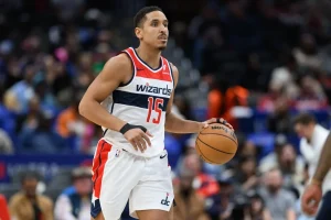 Insider Predicts Malcolm Brogdon to Sign with Warriors, Bolstering Their Bench Depth This Season